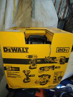 DEWALT 20-volt max 5 -Tool Power Tool Combo Kit with Soft Case ( 5 -Batteries Included and Charger Included )