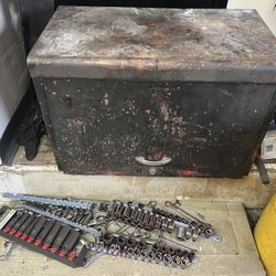 Snap On Road Tool Box Plus Hand & Air Tools 