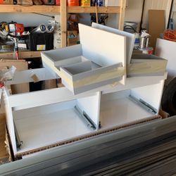 Floating Bathroom Cabinets 