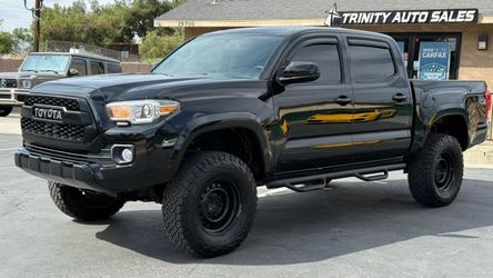 2017 Toyota Tacoma Double Cab
