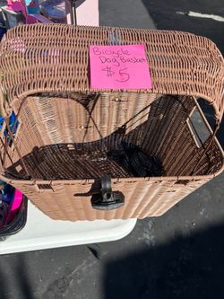Pet bike covered basket