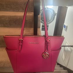 Michael Kors Tote Hand Bag Fuchsia $100