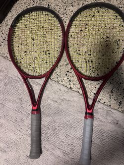 Tennis Rackets - Wilson Clash V2