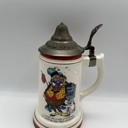 Vintage  1973 HAPPY HOBOES Musical Ceramic Beer Stain. Plays : “Show Me The Way To Go Home”