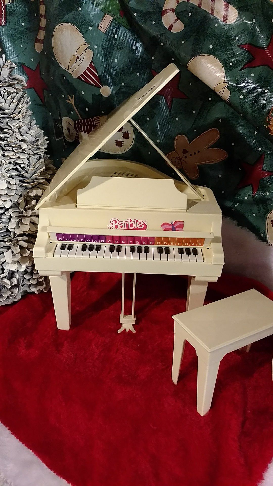 1981 Barbie Piano(Plays Music)