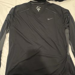 Nike sweater extra large