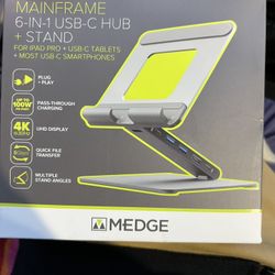 Medge mainframe 6 in 1 usb c hub and stand