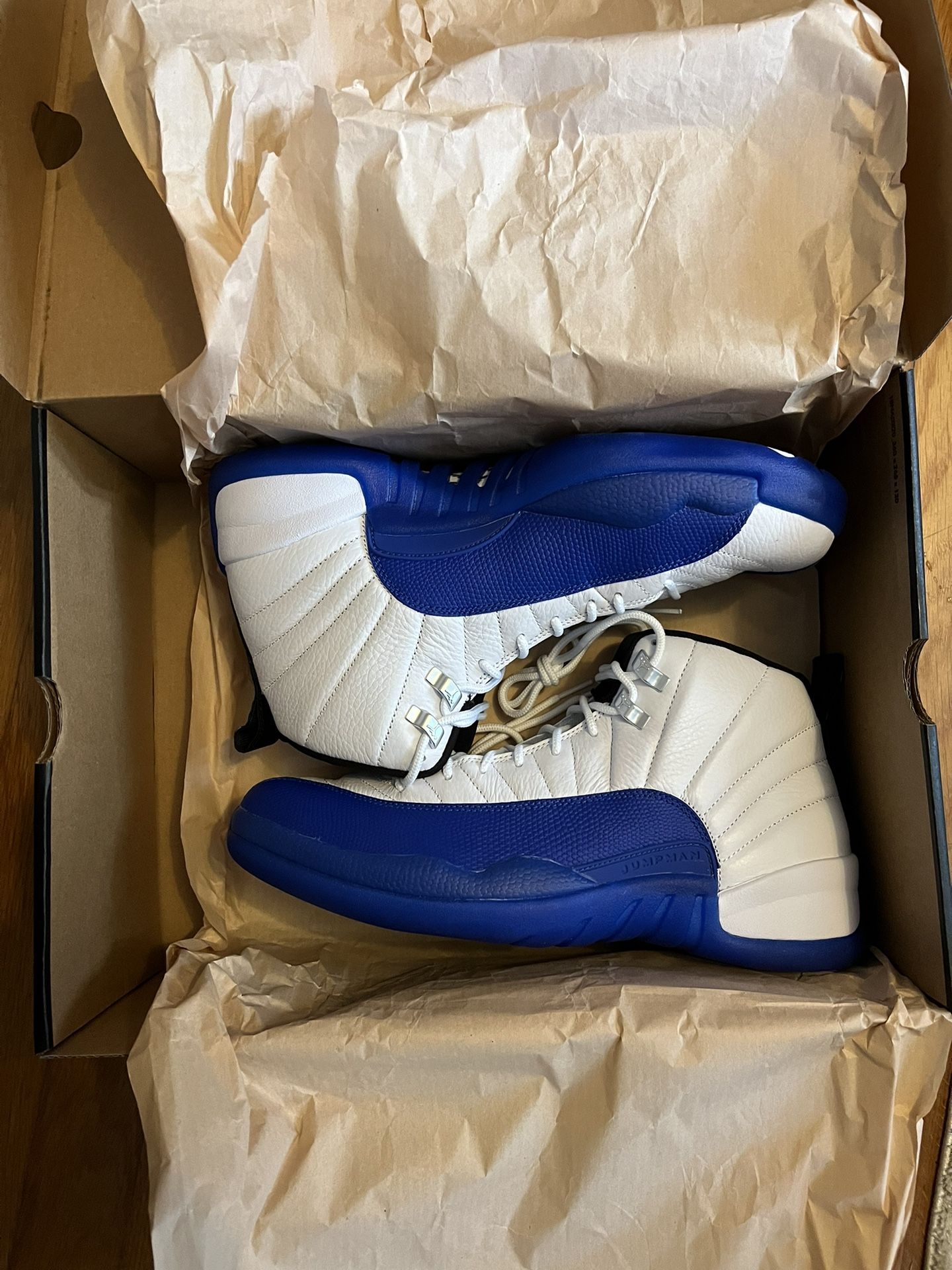 Jordan 12 Blueberry Size 10.5M