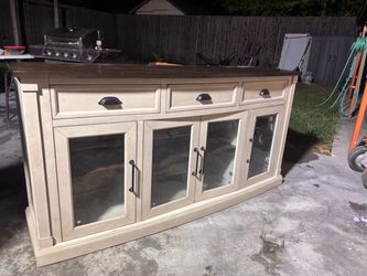 Accent Console /TV stand