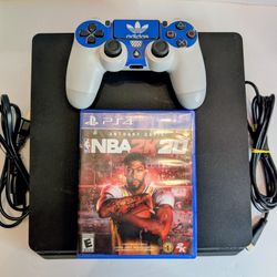 PS4 Slim Console 500GB with controller and game