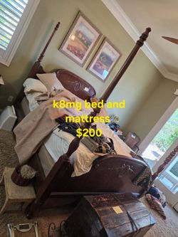 King bed with mattress