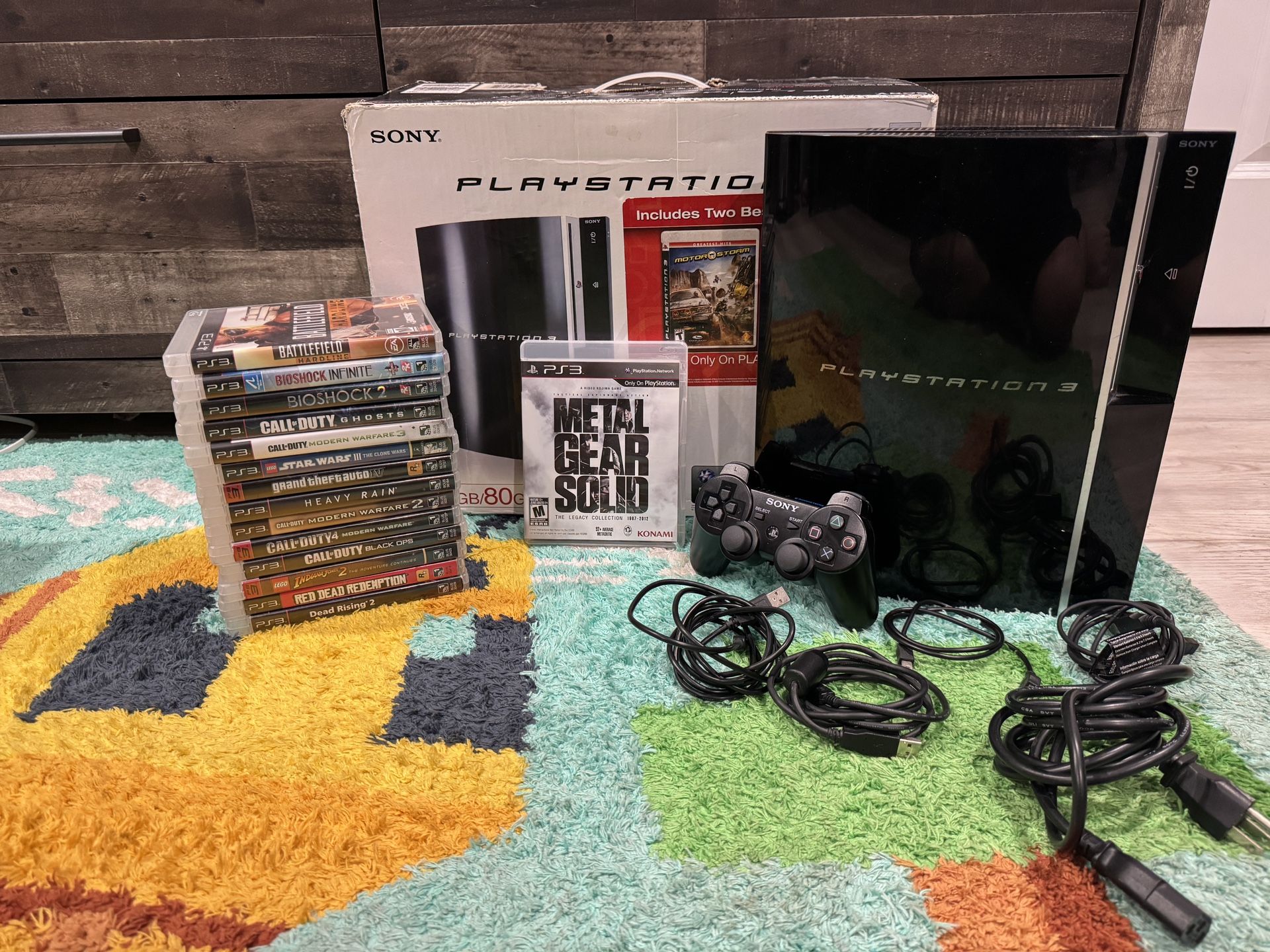 Sony Playstation 3 Model CECHL01 Console 250 GB, Games, Controller, Box, Cables!