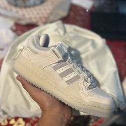 adidas Forum Buckle Low Bad Bunny Last Forum (Size 4.5)