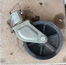 Tractor Supply 8” swivel wheel for a 2” trailer jack.