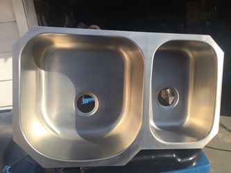 Stainless Steel Double Basin Undermount Kitchen Sink
