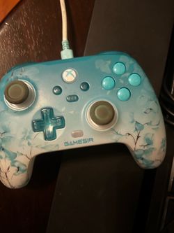 Gamesir T7 floral scuff controller