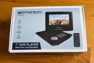 Emerson 7” Portable DVD Player w/ Remote & Car Charger New