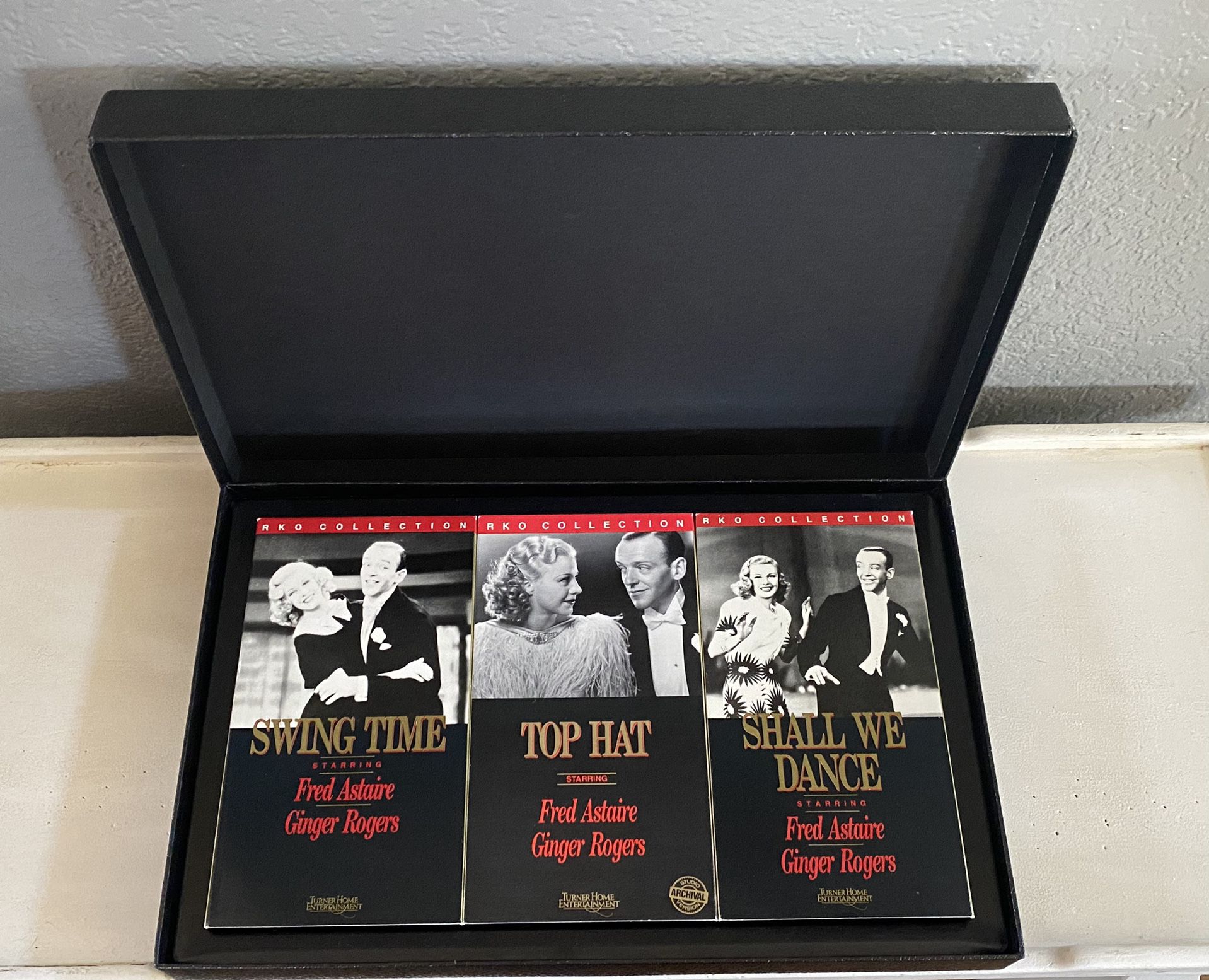 Astaire & Rogers Original Studio Edition, an RKO Pictures  presentation