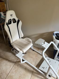 Sim racing rig