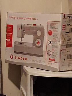 Singer sewing machine
