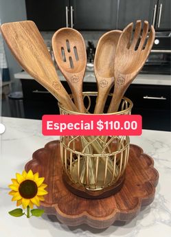 Organizador y set de 4 Cucharas de Madera Especial $110.00 Línea Nueva Princess House Ventas finales