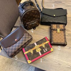 Authentic Louis Vuitton Handbags-READ DESCRIPTION