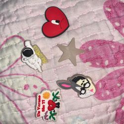 bad bunny charms 