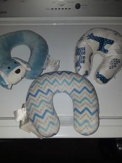 Baby travel pillow