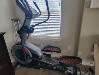 Free Motion Elliptical Machine