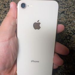 iPhone 8 