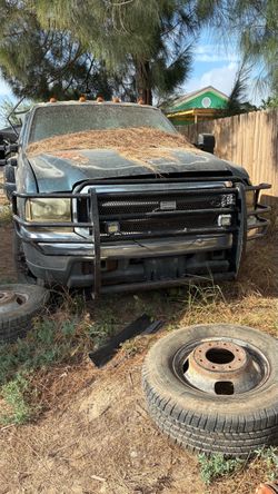 GRILL Ranch Hand Heavy Duty Front Bumper Chevy Silverado 3500HD Duramax Dually