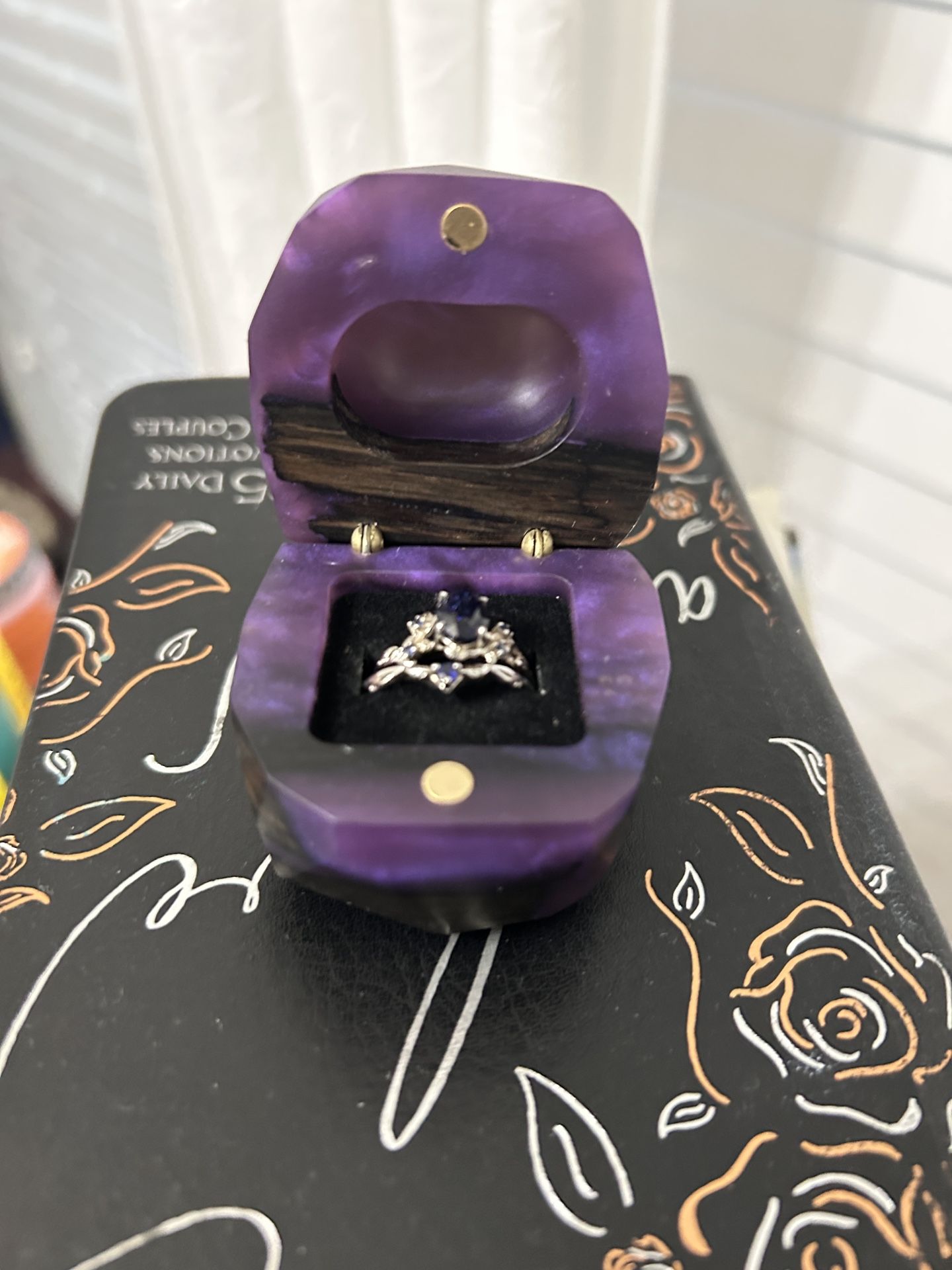 Black Gold Engagement Ring 1.5CT Oval Nature Inspired Starry Sky Galaxy Blue Sandstone Wedding Ring Set Cluster Blue Sapphire Bridal Sets