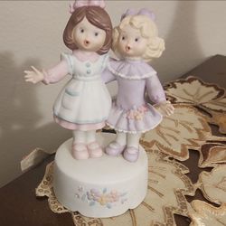 Porcelain Singing Sisters & Friends Girls Figurine - Pink & Lavender Woth Music