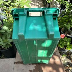 Heavy duty container garden box pot