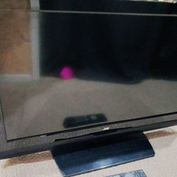 32 Inch TV JVC