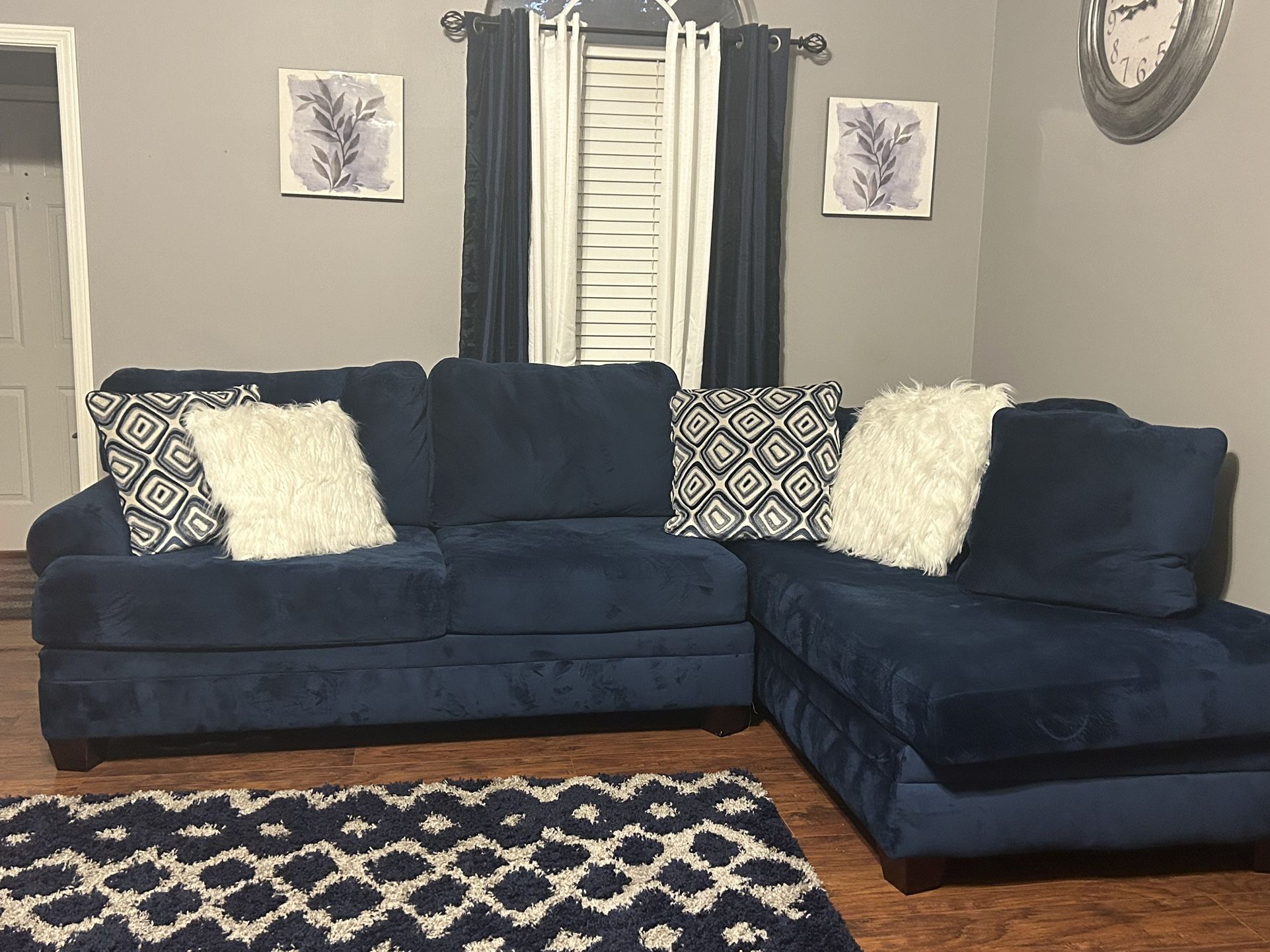 Groovy Royal Blue Sofa Set