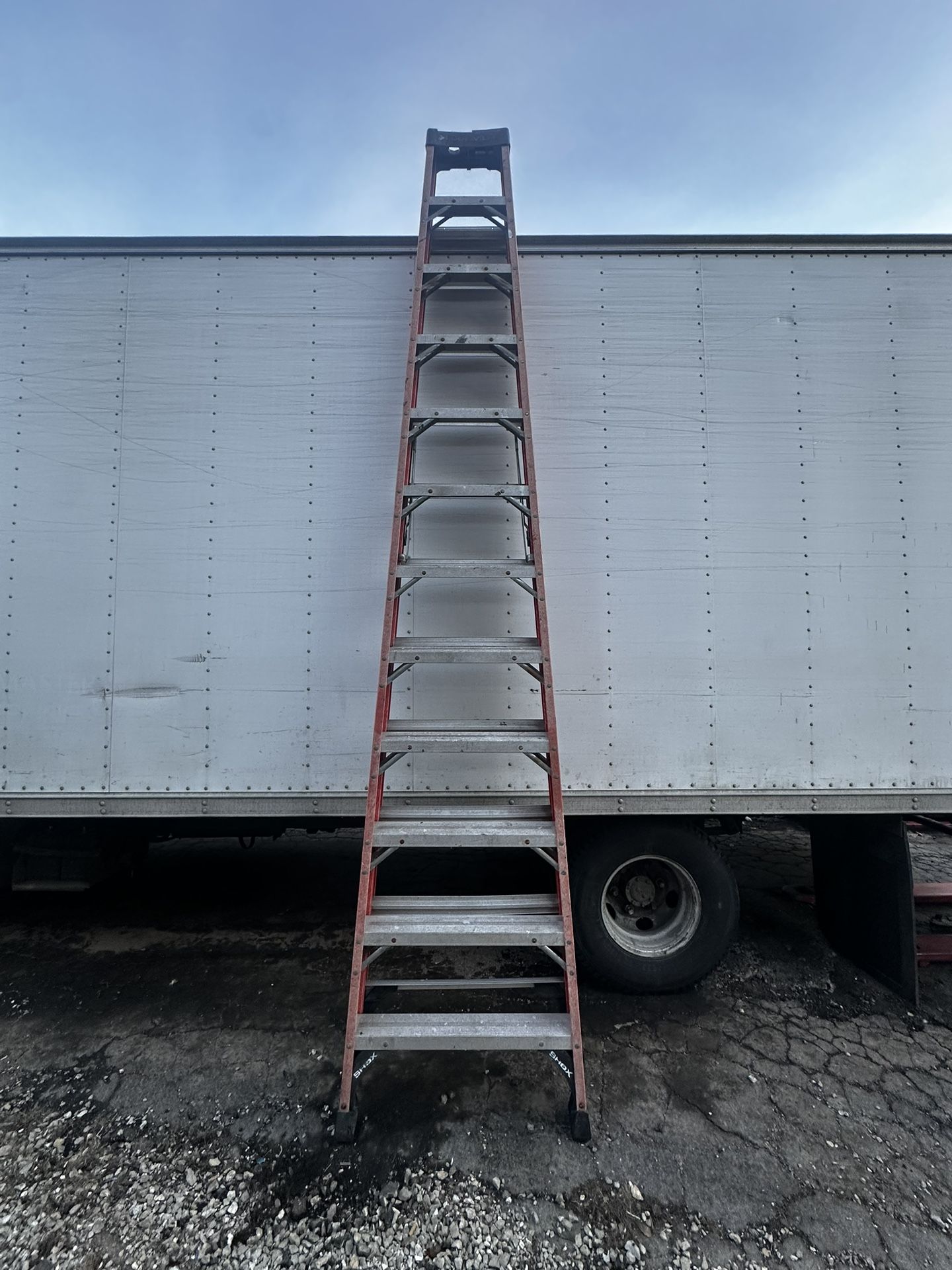 12 Feet Ladder