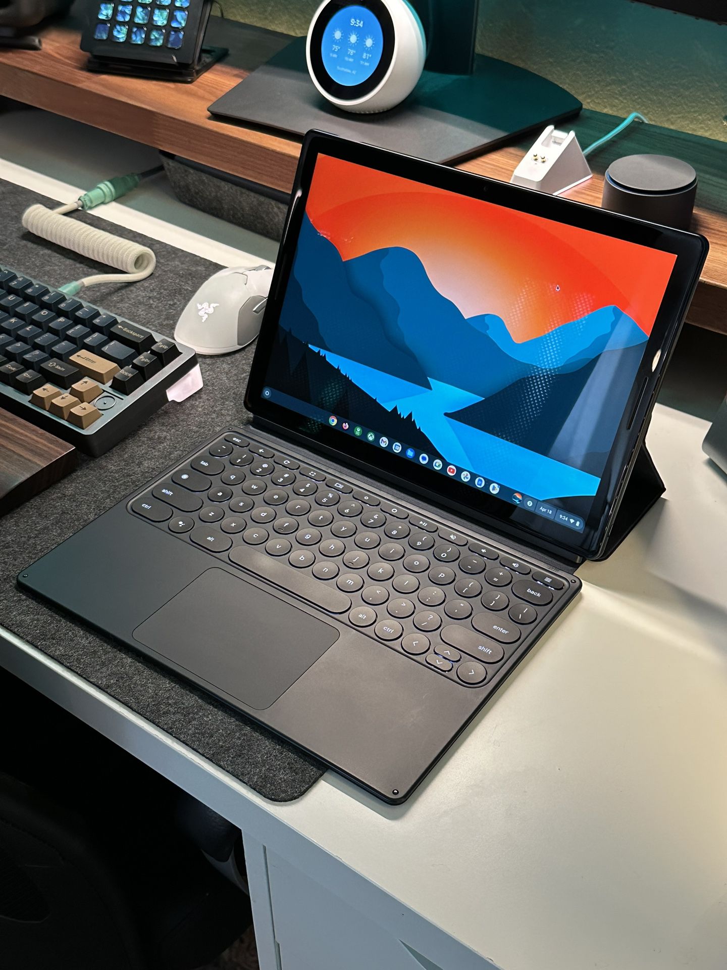 Google Pixel Slate High End Laptop Chromebook Core M3 / 8gb / SSD Tablet 