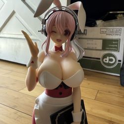 Super Sonico sexy bunny waitress
