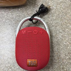 J&G Clip Portable Waterproof Bluetooth Speaker, Red