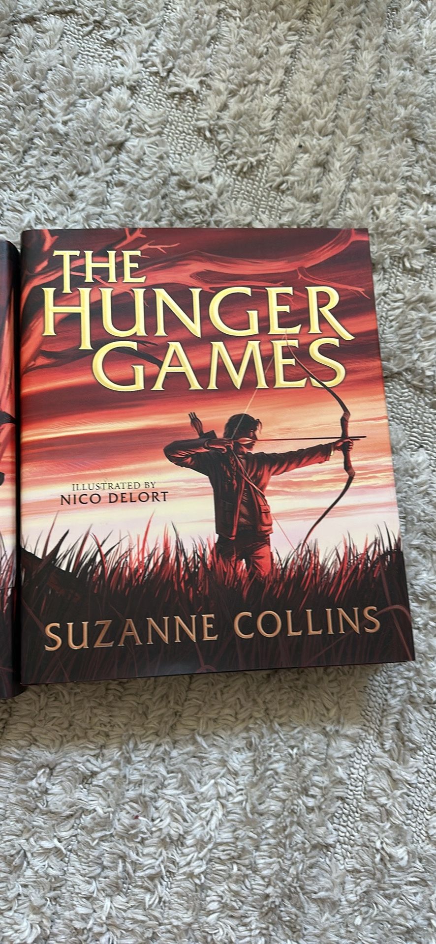 Hunger Games Hardback Book NEW