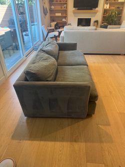 Crate & Barrel Lounge sofa 93”