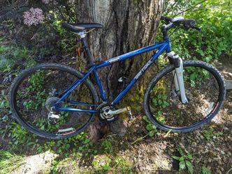 Gary Fisher Hybrid Bike 17.5"