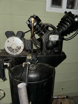60 gallon Ingersoll rand 30 T air compressor