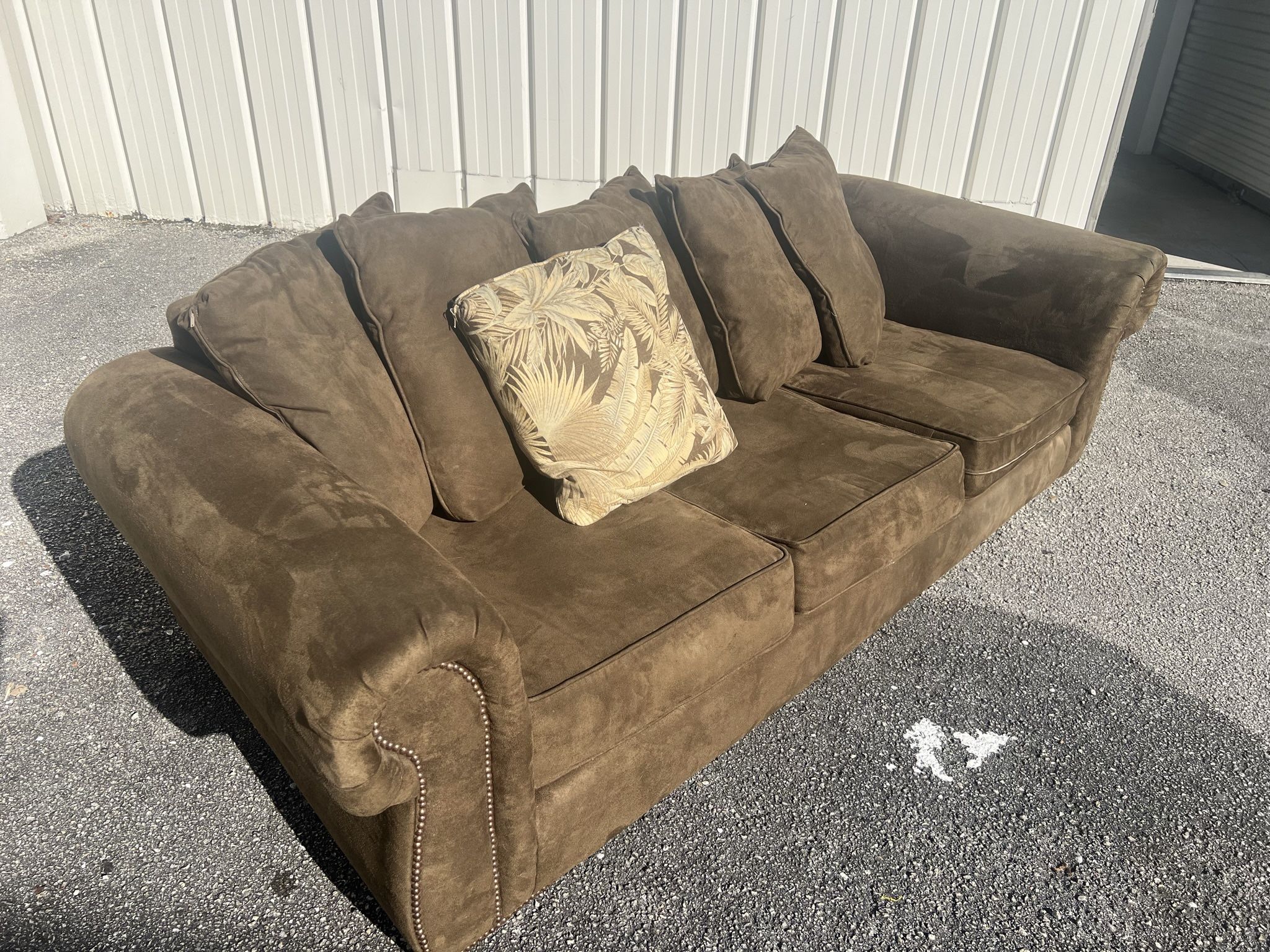 Beautiful Brown Tan Couch Sofá Sectional Recliner Modern Contemporary 