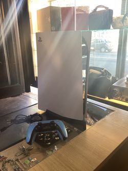 Sony PlayStation 5 Disc Console with Controller