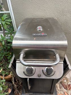 Char-Broil 2-Burner Gas Grill