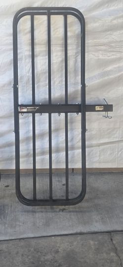 Cargo carrier