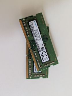Samsung 8GB DDR4 RAM Stick
