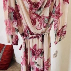 Size Small Dress New With Tag - Pickup From Northridge Area